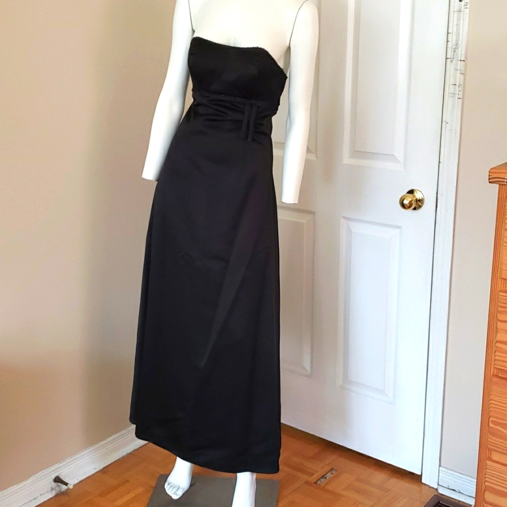 More Lee by Madeline Gardener prom dress